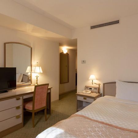 Hotel Grand Palace Tokyo Esterno foto