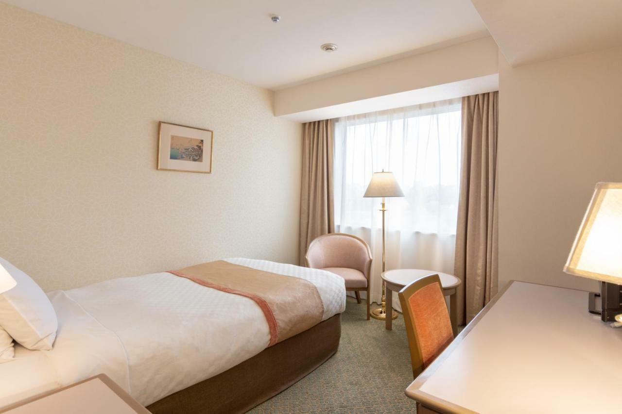 Hotel Grand Palace Tokyo Esterno foto
