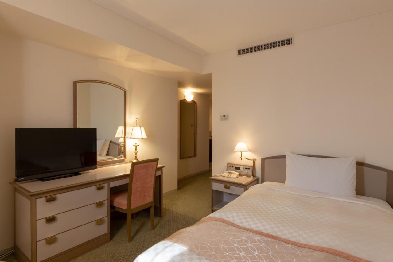 Hotel Grand Palace Tokyo Esterno foto
